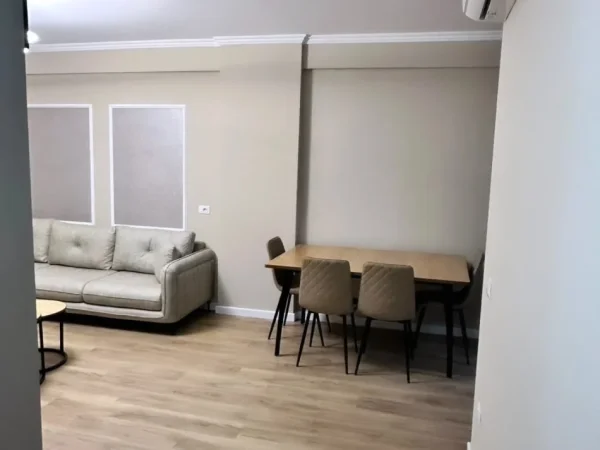 Tirane, shitet apartament 2+1 , 105 m² (Astir)