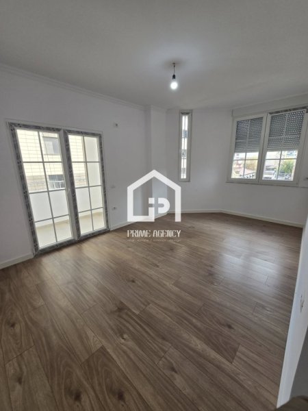 SHITET : Apartament 2+1/zona: RRUGA BOGDANET