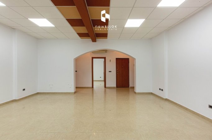 🔥Me Qera: Zyre 100 m² | Tribeca, (📍Blloku Rr. Vaso Pasha) || 900 €/Muaj || Lokacion Premium – Blloku