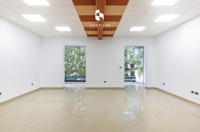 🔥Me Qera: Zyre 100 m² | Tribeca, (📍Blloku Rr. Vaso Pasha) || 900 €/Muaj || Lokacion Premium – Blloku