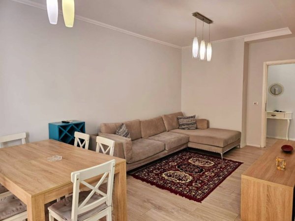 SHITET : APARTAMENT 2+1 + 1 GARAZH /zona: LIQENI THATE