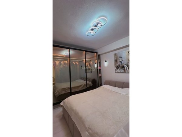 Tirane, shes apartament 2+1+Aneks+Ballkon Kati 6, 110 m² 355.000 € 