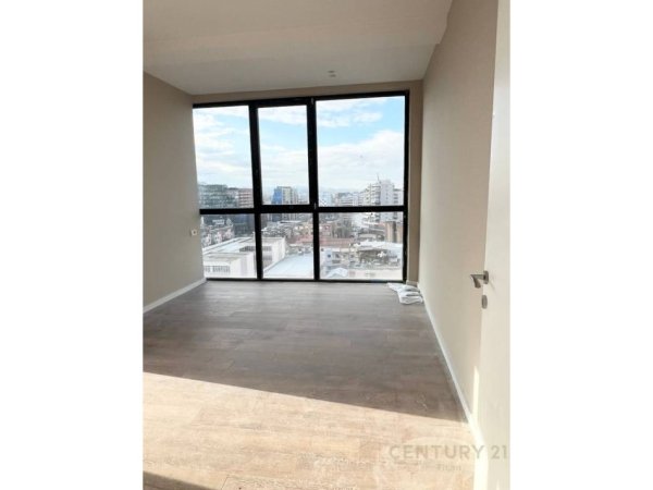 Tirane, shes apartament 2+1+Aneks+Ballkon Kati 8, 104 m² 270.000 € (Golden Tower Residence)