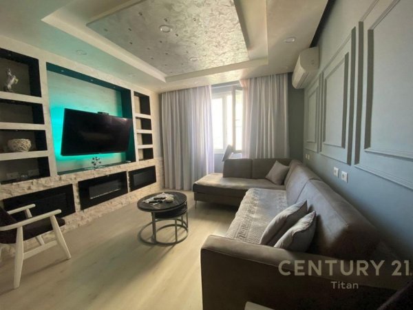 Tirane, shes apartament 2+1+Aneks+Ballkon Kati 3, 110 m² 250.000 € (Vila Gold)