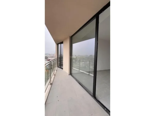 Tirane, shes apartament 3+1+Aneks+Ballkon Kati 4, 152 m² 360.000 € 