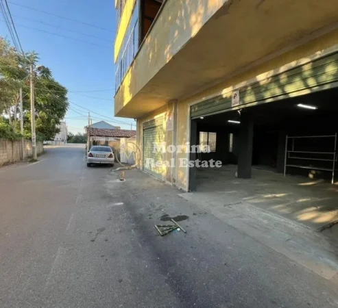 Tirane, jepet me qera ambjent biznesi Kati 0, 110 m² 650 € (Don Bosko)
