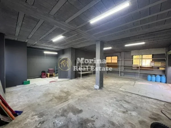 Tirane, jepet me qera ambjent biznesi Kati 0, 110 m² 650 € (Don Bosko)