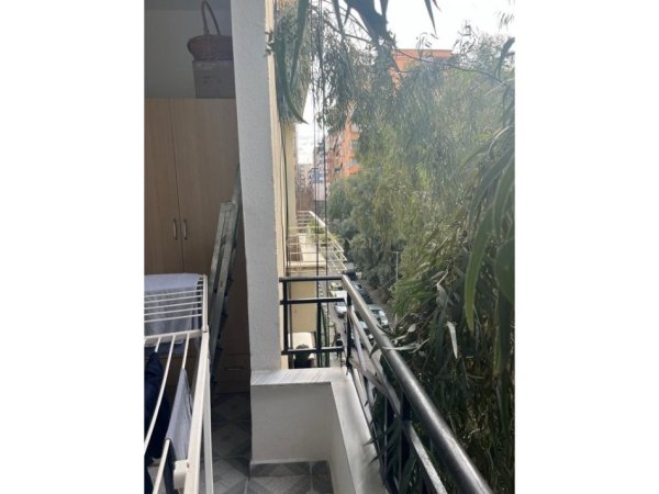 Tirane, shes apartament 2+1+Aneks+Ballkon Kati 4, 97 m² 300.000 € (Rruga Sami Frasheri)