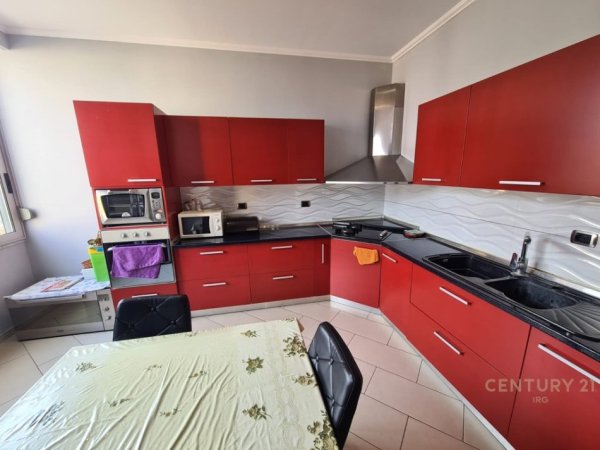 Tirane, shes apartament 2+1+Aneks+Ballkon Kati 2, 120 m² 276.000 € (Kompleksi Halili)