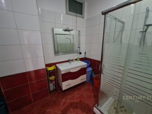 Tirane, shes apartament 2+1+Aneks+Ballkon Kati 2, 120 m² 276.000 € (Kompleksi Halili)