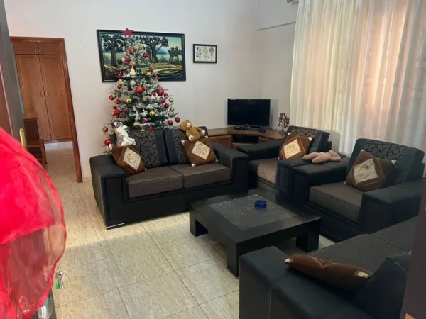 Tirane, jepet me qera Vile 2+1 Kati 2, 500 m² 500 € (Pas Vizion Plusit, Don Bosko, Tiranë)