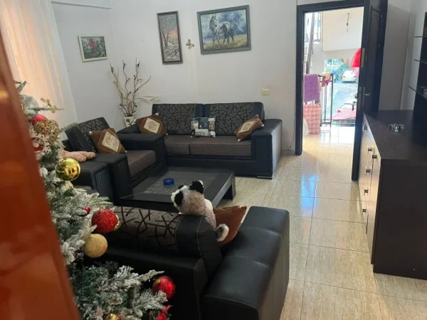 Tirane, jepet me qera Vile 2+1 Kati 2, 500 m² 500 € (Pas Vizion Plusit, Don Bosko, Tiranë)