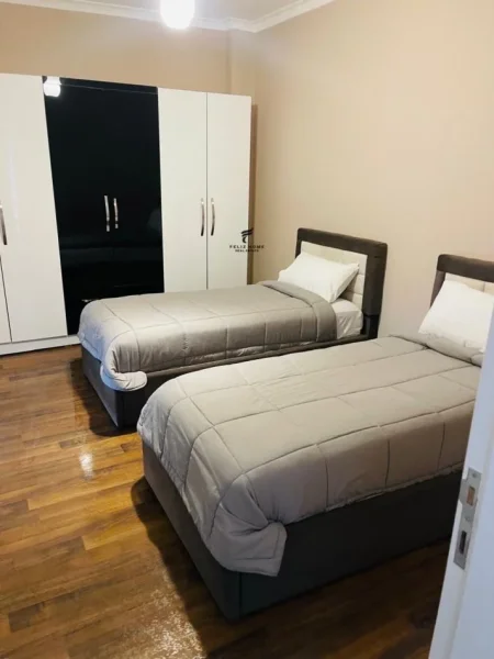 Tirane, jepet me qera apartament 2+1 Kati 2, 100 m² 1.100 € (RRUGA E KOSOVAREVE)