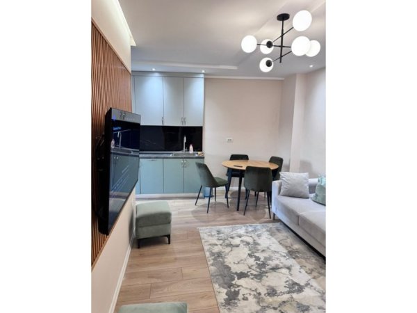 Tirane, shes apartament 1+1+Aneks+Ballkon Kati 3, 61 m² 135.000 € (Rruga Hamdi Pepo)