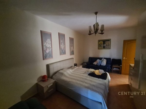 Tirane, shes apartament 4+1+Aneks+Ballkon Kati 5, 110 m² 237.600 € 