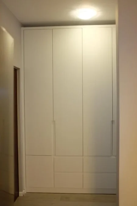 Tirane, jepet me qera nga Pronari, pa-komision apartament 1+1+Ballkon Kati 1, 78 m² 600€