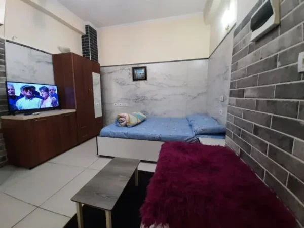 Tirane, jepet me qera garsonier Kati 1, 37 m² 320 € (bulevardi i ri)