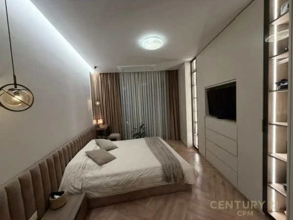 Tirane, shes apartament 3+1+Aneks+Ballkon Kati 4, 126 m² 650.000 € (Lake View)