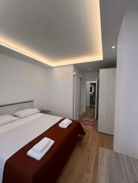 Tirane, shitet apartament 1+1 Kati 3, 81 m² 360.000 € (rr. Mustafa Matohiti)