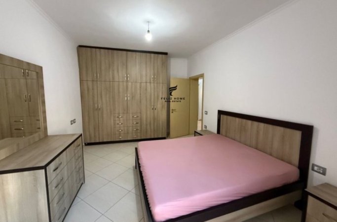 Tirane, jepet me qera apartament 2+1 Kati 3, 70 m² 600 € (VASIL SHANTO)