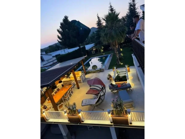 Tirane, jepet me qera , 10.000 € (Tufine, Rruga e Arbrit)