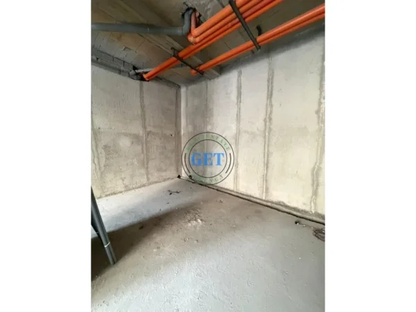 Durres, shitet ambjent biznesi Kati 0, 43 m² 77.000 € (Kumini)