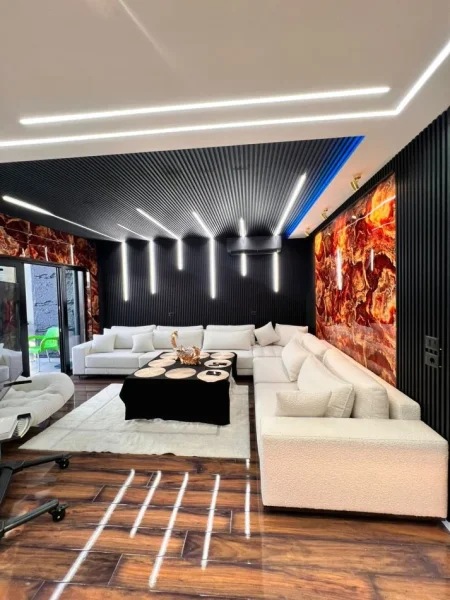 Tirane, jepet me qera apartament 2+1+Ballkon Kati 6, 120 m² 2000 € (Zogu I Zi)