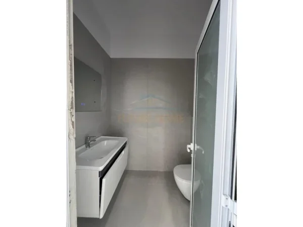 Tirane, jepet me qera ambjent biznesi Kati 0, 167 m² 4.200 € (Bulevardi Gjergj Fishta)