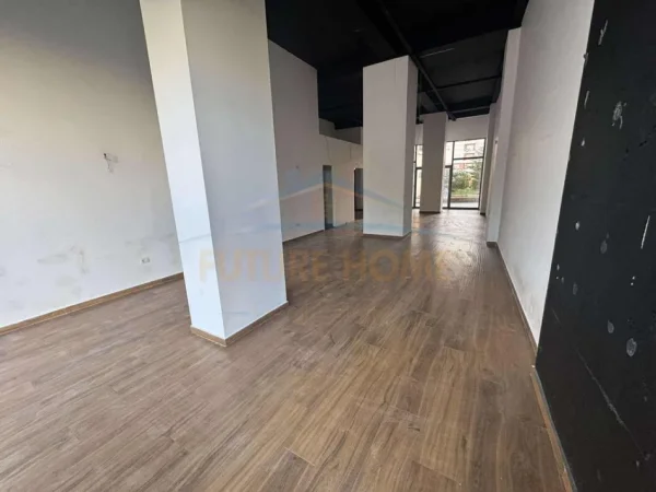 Tirane, jepet me qera ambjent biznesi Kati 0, 150 m² 1.500 € (Astir , Kompleksi Jolla)