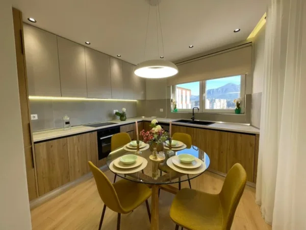 Tirane, shitet apartament 2+1 Kati 8, 116 m² (Zogu i Zi)