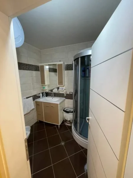 Tirane, shes apartament 3+1+A+BLK Kati 4, 200 m² 245.000 Euro (fresk)