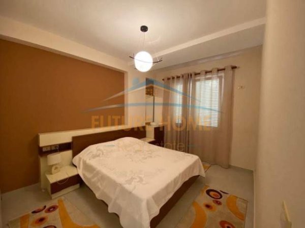 Tirane, jap me qera apartament 3+1 Kati 3, 110 m² 700 Euro (Kodra e Djellit 1)