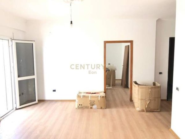 Durres, shitet apartament 1+1+BLK Kati 3, 80 m² 80.000 Euro (vollga)