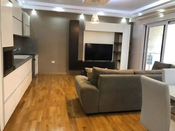 Tirane, jap me qera apartament 2+1+BLK Kati 2, 105 m² 650 Euro (Lliqeni That)
