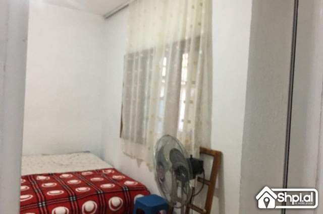 Tirane, shes shtepi 3+1+A+BLK Kati 1, 130 m² 99.000 Euro (Rruga Berisha Kamez Tirane)