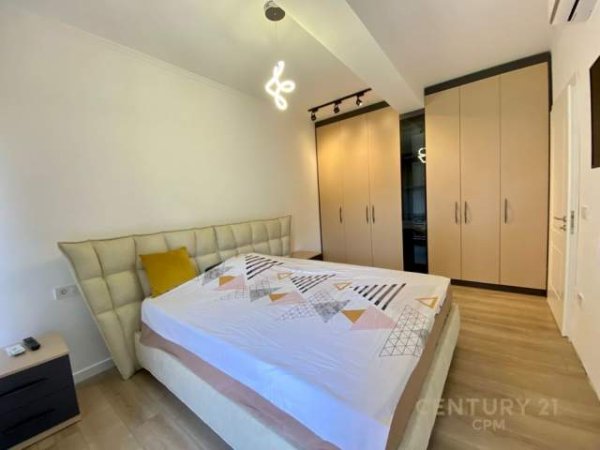 Tirane, jepet me qera apartament 2+1+A+BLK Kati 4, 91 m² 1.000 Euro (ISH BLLOKU)