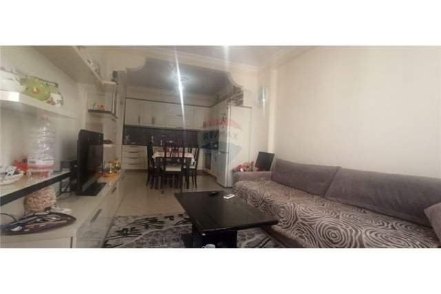 Tirane, jap me qera apartament 1+1+BLK Kati 6, 100 m² 350 Euro