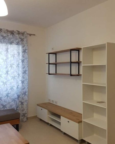 Tirane, jap me qera apartament 2+1 Kati 3, 110 m² 400 Euro