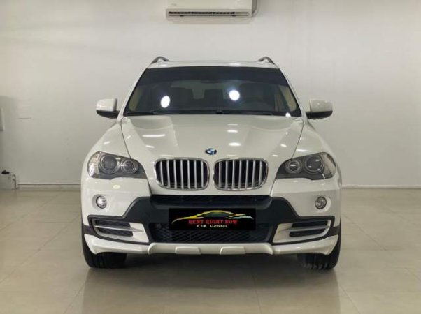 Tirane, jap me qera xhip BMW X5 Viti 2009, 50 Euro