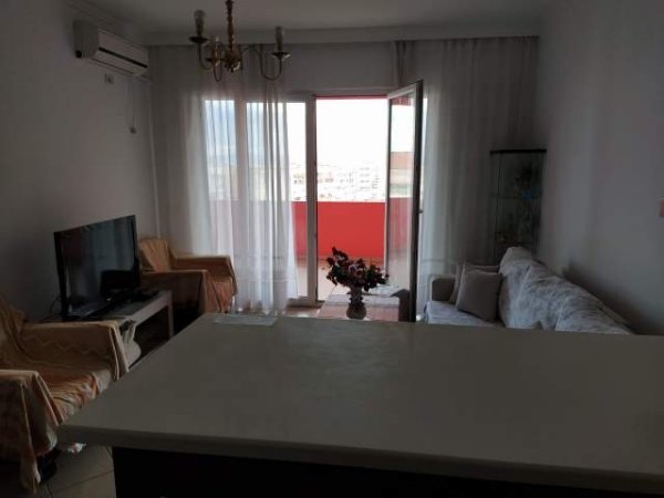Tirane, jepet me qera 2+1+BLK Kati 8, 105 m² 40.000 Leke
