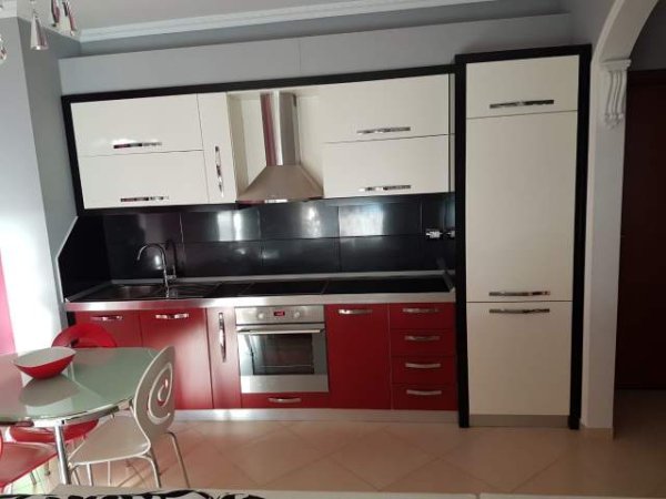 Vlore, shes apartament 1+1+BLK Kati 7, 80 m² 140.000 Euro (Lungo Mare)