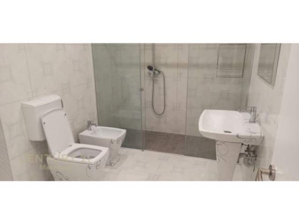 Tirane, shitet apartament Kati 7, 250 m² 520.000 Euro (Tirana, Albania)