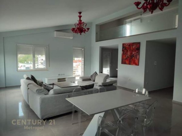 Tirane, shitet apartament Kati 7, 250 m² 520.000 Euro (Tirana, Albania)