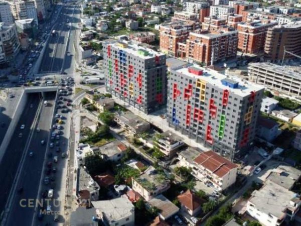 Tirane, jepet me qera ambjent biznesi Kati 2, 500 m² 2.000 Euro (Tirana, Albania)