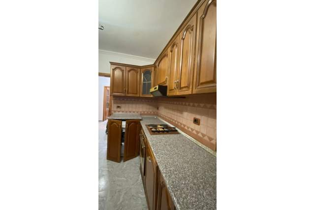 Tirane, jepet me qera apartament Kati 3, 80 m² 350 Euro (Porcelan - Profarma,  Tiranë,  Shqipëri)