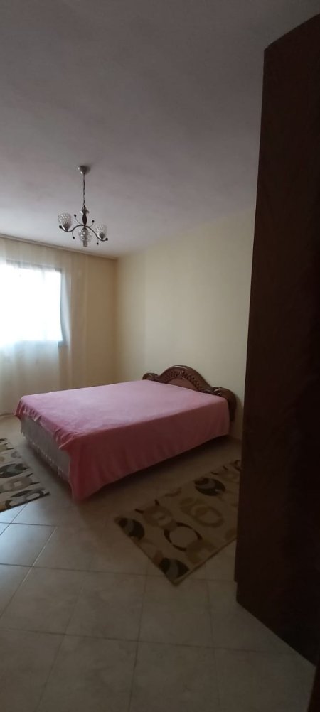 Durres, jepet me qera apartament 1+1+BLK Kati 4, 69 m² 250 Euro (Prane flagship center, tek piceri shijaku)