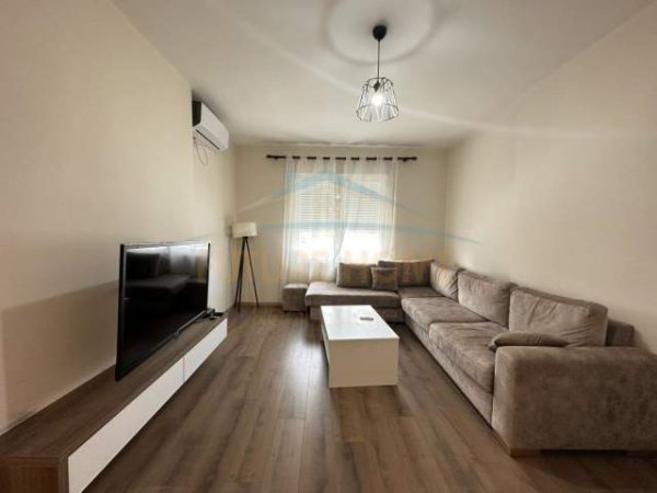Tirane, shitet apartament Kati 2, 70 m² 120.000 Euro (Teodor Keko)