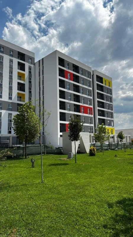 Tirane, shitet apartament 2+1+BLK Kati 4, 86 m² 750 Euro/m2 (Univers City, QTU)