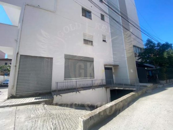 Durres, shitet Kati -1, 11.000 Euro (Lagja 6 Perball Kopshtit Sotir Noka)