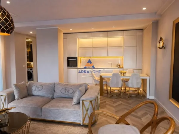 Tirane, shitet apartament 1+1+Ballkon Kati 8, 85 m² 520.000 € 